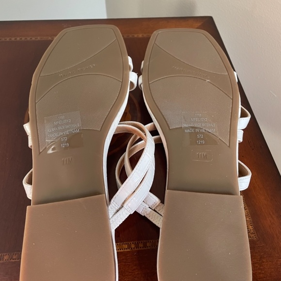 Marc Fisher Croc Embossed Strappy Sandal - Picture 10 of 10